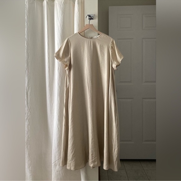 NWT! Banana Republic Beige Aurelia Linen-Blend Maxi Dress - Size XS 🦋 - Picture 3 of 5